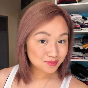 Hi I’m Nikki, make me an offer&let’s make a deal